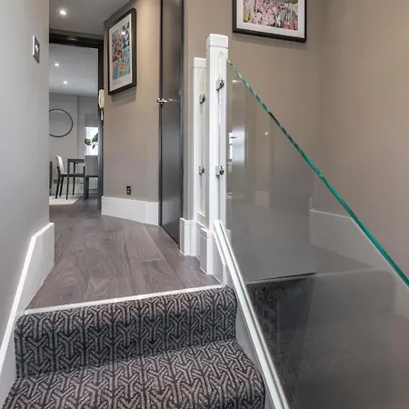 Luxury Georgian House In Marylebone: Modern 1-Bed Retreat Appartement Londen Buitenkant foto