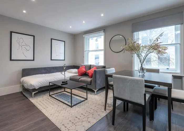 Luxury Georgian House In Marylebone: Modern 1-Bed Retreat