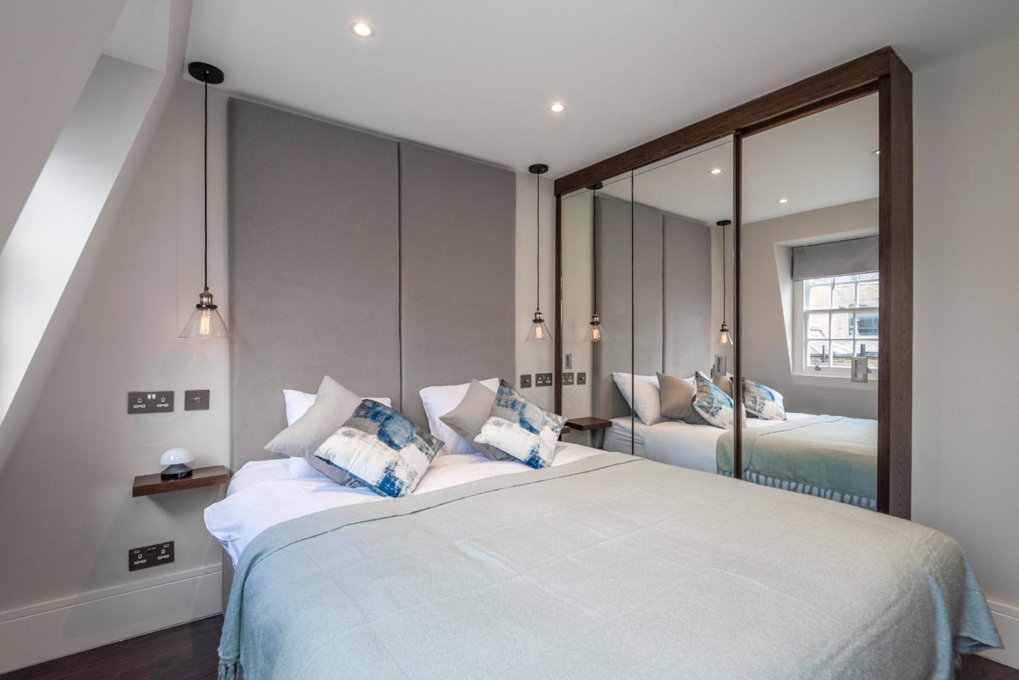 Luxury Georgian House In Marylebone: Modern 1-bed Retreat Лондон